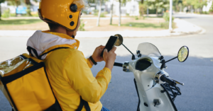 Entregador Tem Vínculo Empregatício? O Que o Empresário Precisa Avaliar